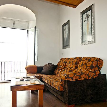 Apartamentos La Casa De La Alameda Medina-Sidonia Rum bild