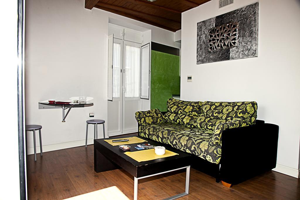 Apartamentos La Casa De La Alameda Medina-Sidonia Rum bild
