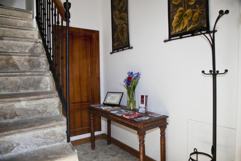 Apartamentos La Casa De La Alameda Medina-Sidonia Rum bild